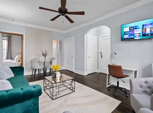 4871 1/2 N Hermitage Ave APT 3E, Chicago, IL 60640