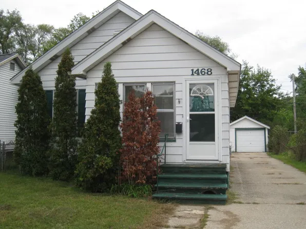1468 Winters St, Muskegon, MI 49442