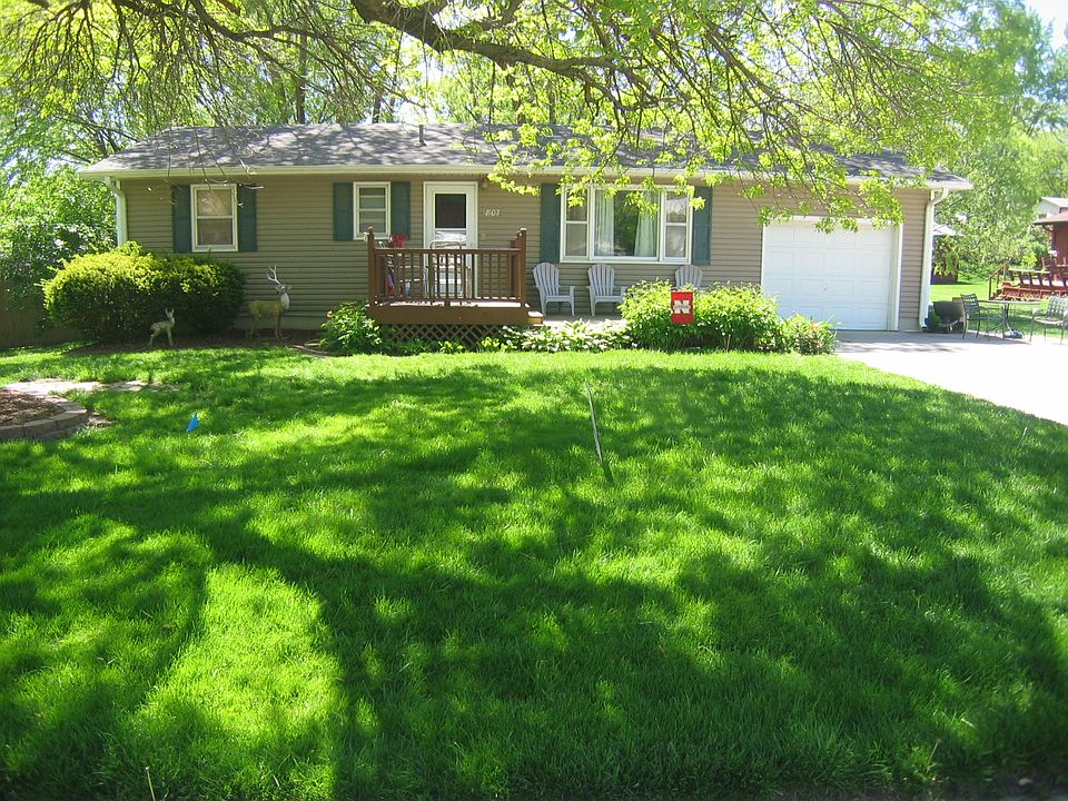 1st image of 807 5th St