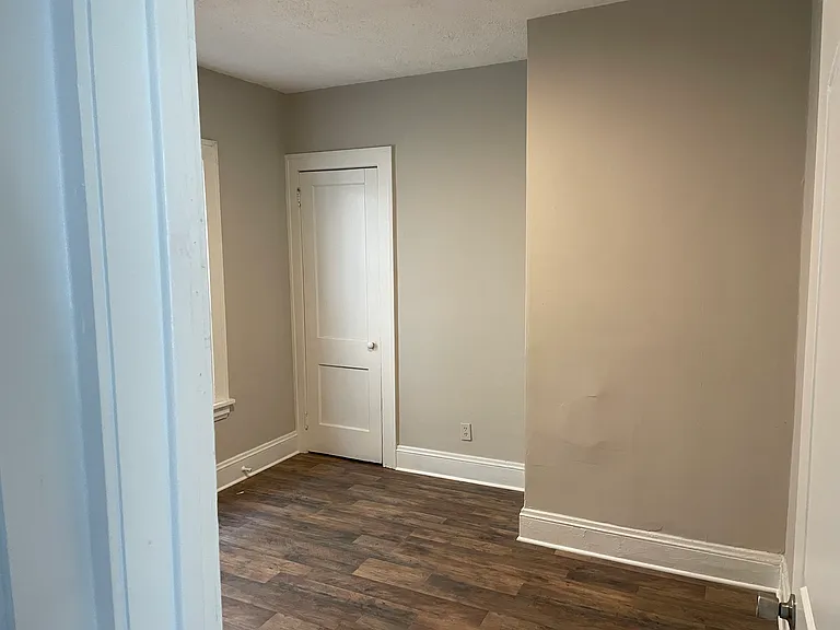 9822 Marietta Ave — Photo 11