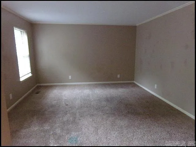5800 N Walnut Rd — Photo 11