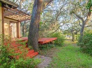 219 N Cooper Lake Dr, Interlachen, FL 32148