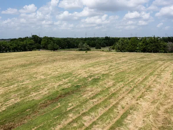 375 Prairie View Rd, Royse City, TX 75189