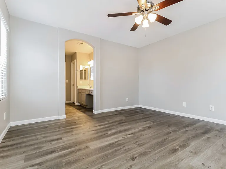 15550 N Ulrich Way — Photo 9