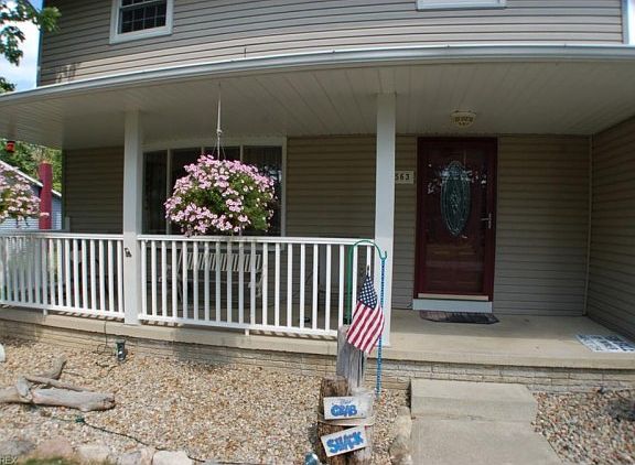 3rd image of 563 Treadway Blvd