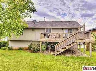 15206 Grover St, Omaha, NE 68144