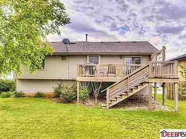 15206 Grover St, Omaha, NE 68144