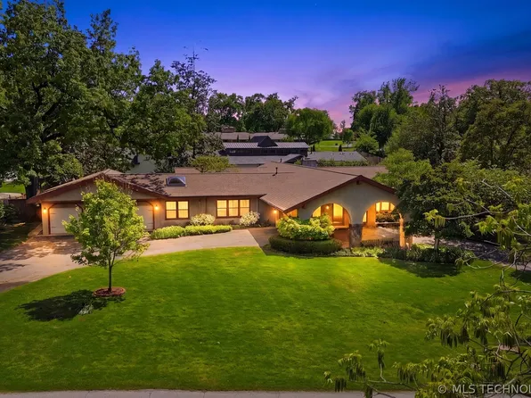 2222 E 45th Pl, Tulsa, OK 74105