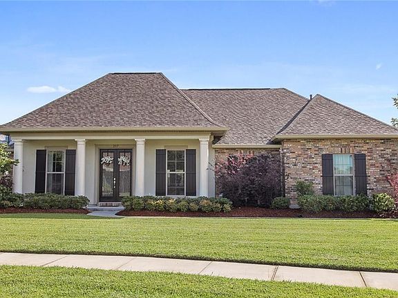 2nd image of 217 Lac Cypriere Dr