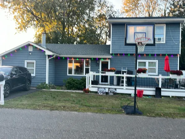 508 Spray Ave, Beachwood, NJ 08722