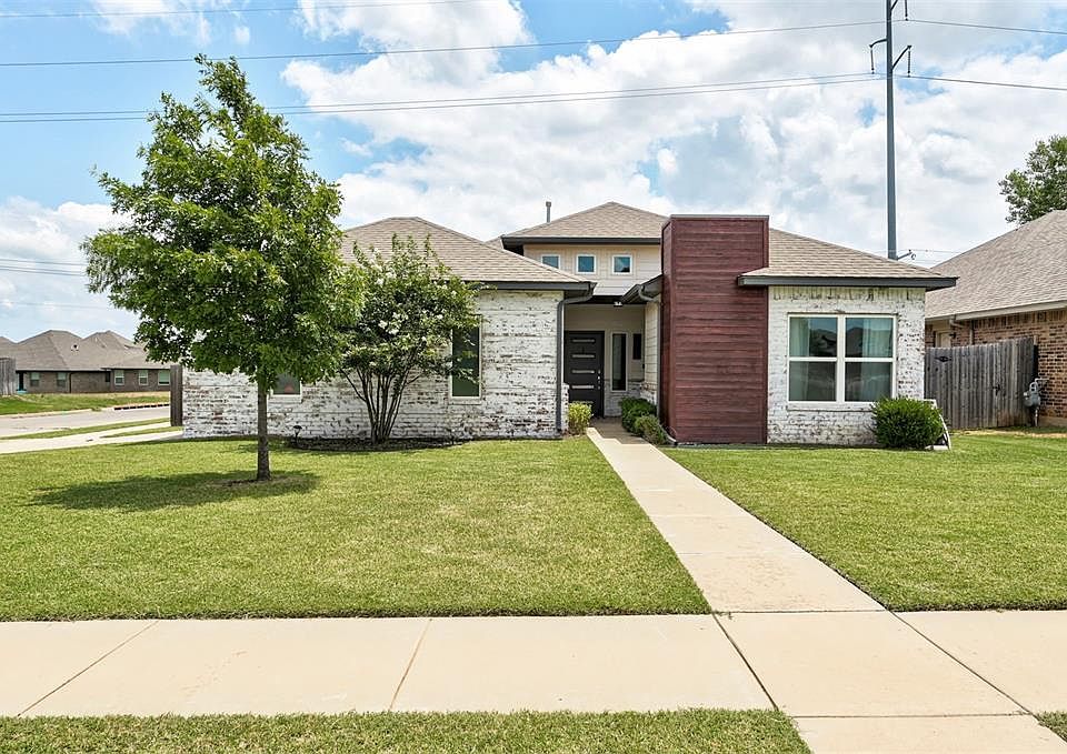 1st image of 9008 Arman Dr