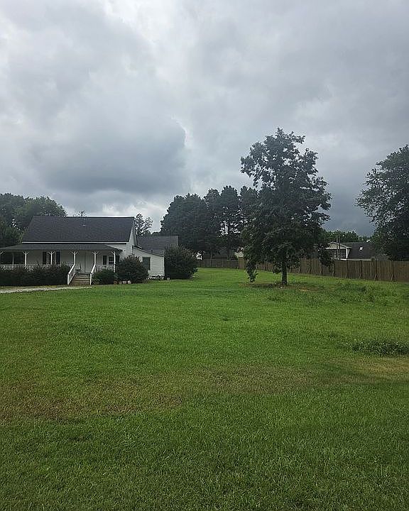 1st image of 3516 Hamilton Mill Rd