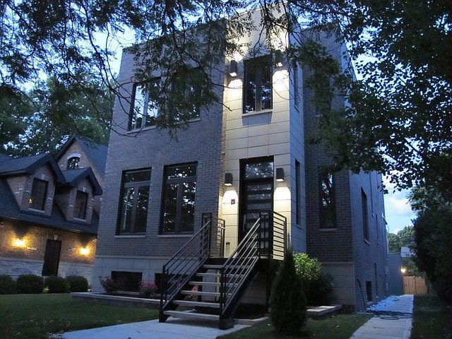 1st image of 6841 N Oriole Ave