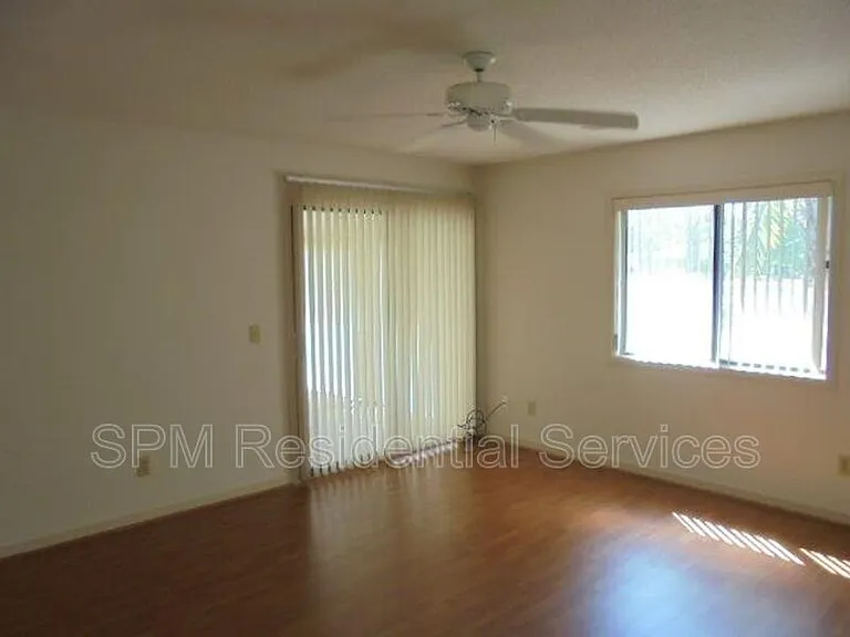 5938 Chester St — Photo 19