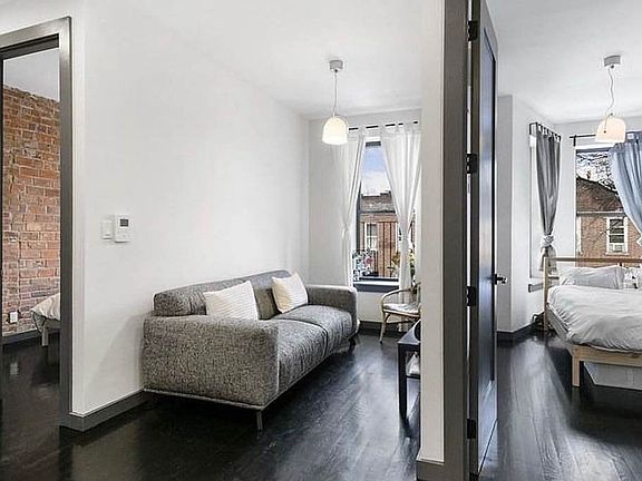 4th image of 328 Eldert St #2R