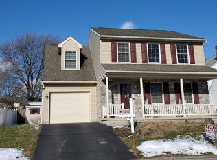 212 W Walnut St, Marietta, PA 17547