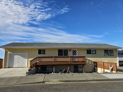 749 1st St, Brookings, OR, 97415