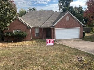 160 American River Dr, Lake Cormorant, MS 38641