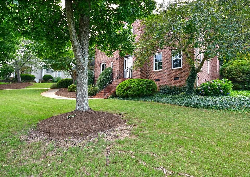 17 Weybridge Ct, Greenville, SC 29615 Zillow