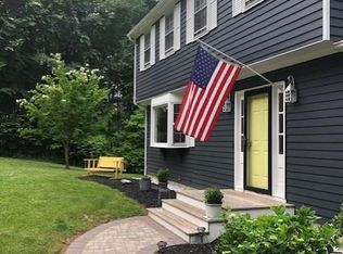 147 Stillmeadow Dr, Guilford, CT 06437