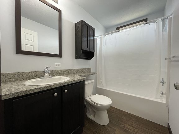 5th image of 7204 E Grand River Ave #449