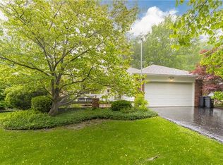 5536 Riggs St, Mission, KS 66202