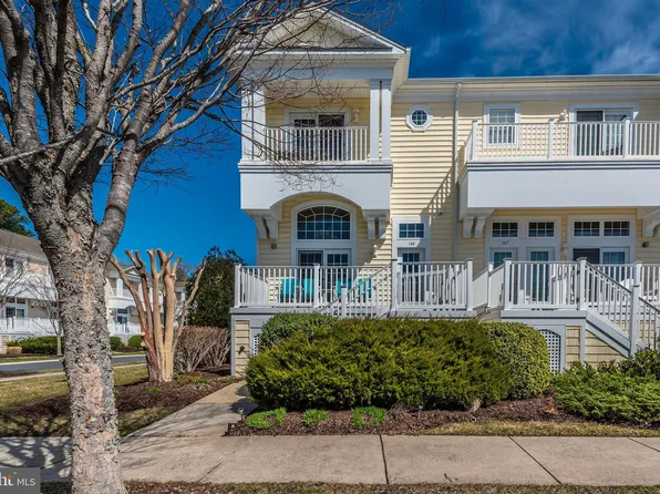 12137 Landings Blvd #108, Berlin, MD 21811