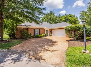 102 Deer Park Close, Franklin, TN 37069
