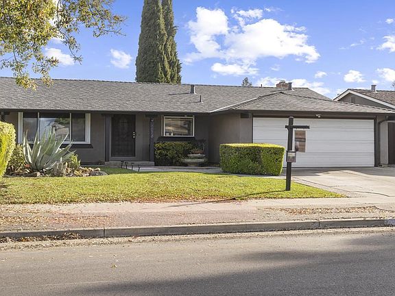 5th image of 4584 Rotherhaven Way