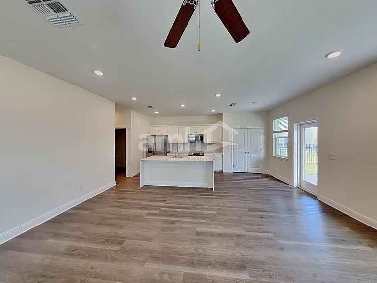 5968 Pinewood Estates Dr — Photo 5