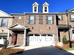 502 Cooper Ln, Woodstock, GA 30189