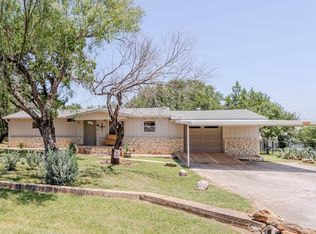 710 Matern Dr, Horseshoe Bay, TX 78657