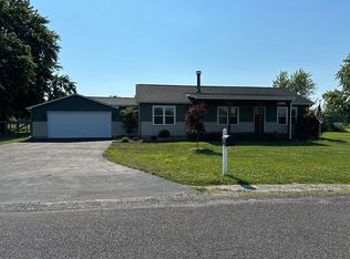 1013 Roosevelt Rd, Taylorville, IL 62568