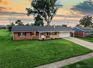 1154 Rona Parkway Dr, Fairborn, OH 45324
