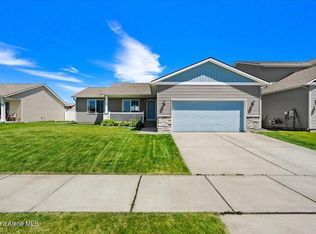 8866 N Mountainshire Rd, Post Falls, ID 83854