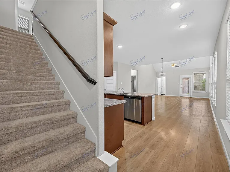 12356 Hulson Trl — Photo 4