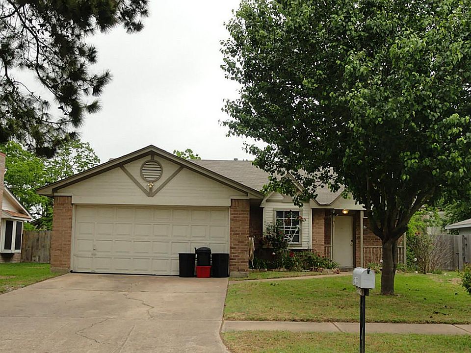 1st image of 3122 Rocky Crest Dr