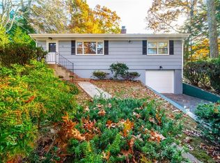 66 Lovers Ln, East Lyme, CT 06333