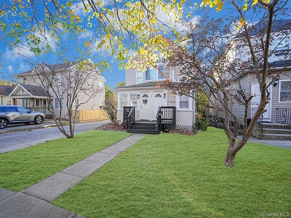 2nd image of 158 Oldfield Ave
