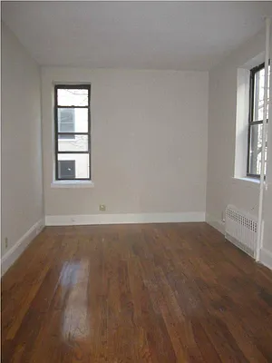 Rented by Immac Realty | media 7