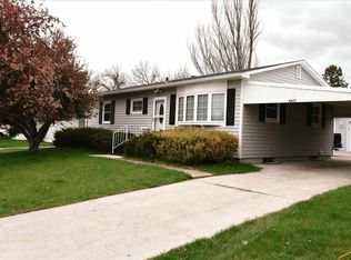 4327 Circle Dr, Rapid City, SD 57702