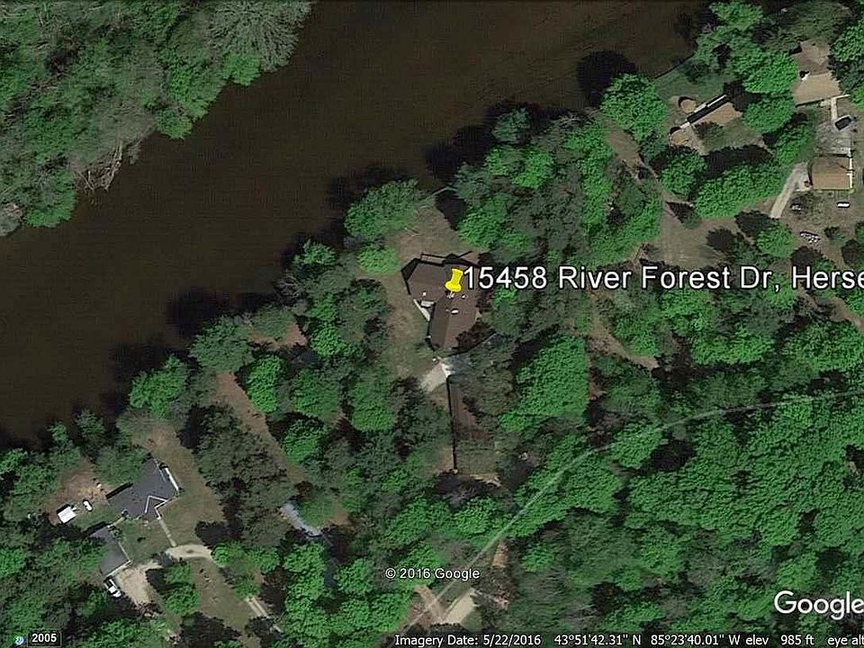 2nd image of 15458 River Forest Dr