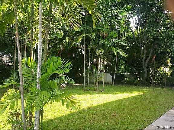 4th image of 119 Cibao Ct APT 2