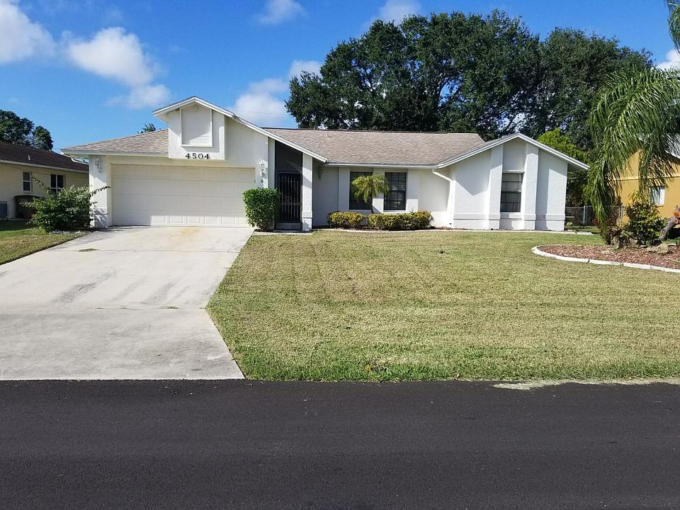 1st image of 4504 SW 5th Pl