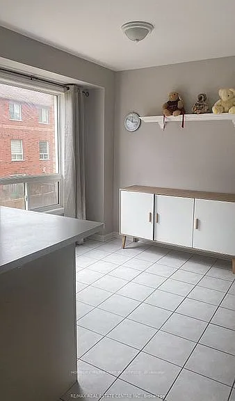 2 Clay Brick Ct E #88 — Photo 8