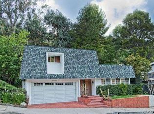 17101 Escalon Dr, Encino, CA 91436