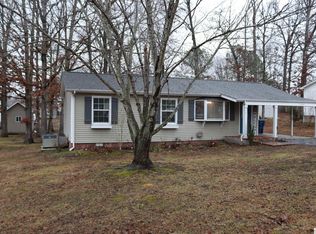 1034 Fox Ridge Ct, Benton, KY 42025