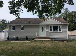 538 Beverly Ave, Scotch Plains, NJ 07076