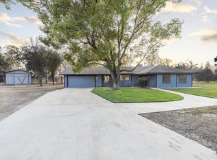 2535 W Visalia Rd #W, Exeter, CA 93221