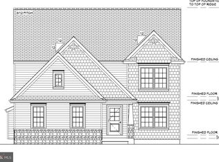 1588 Harrisburg Ave, Mount Joy, PA 17552